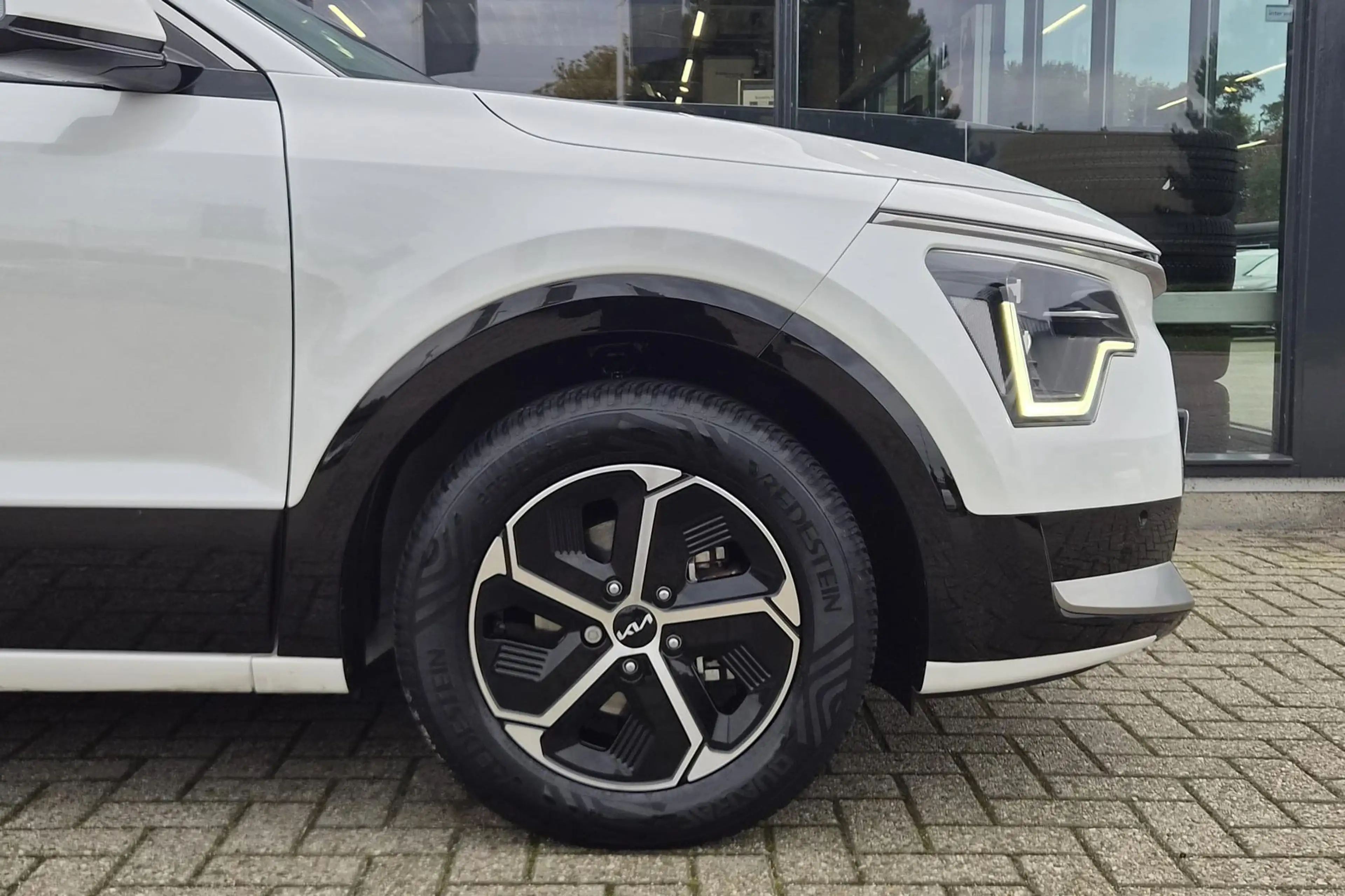 Kia Niro 1.6 GDi Hybrid DynamicPlusLine | Stoel- en stuurve — photo 8