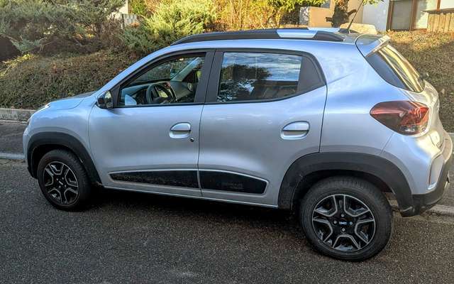 Dacia Spring Spring ESSENTIAL