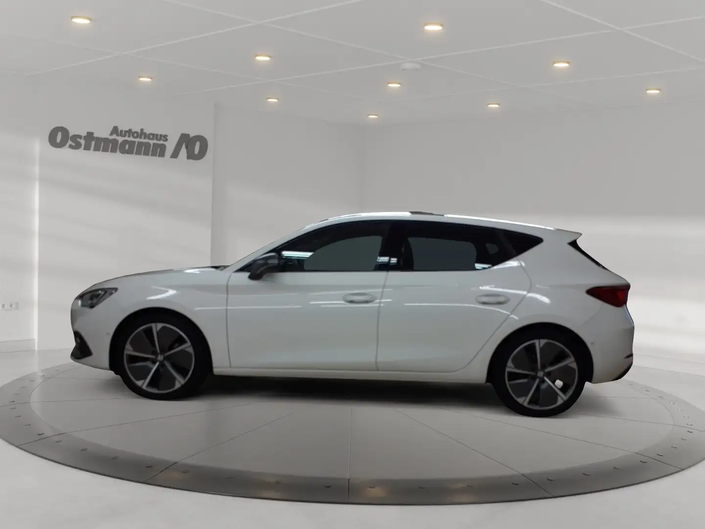 SEAT Leon 1.5TSI FR DCC*ACC*FLA*Pano*STH*SpurH*KAM Wit - 2