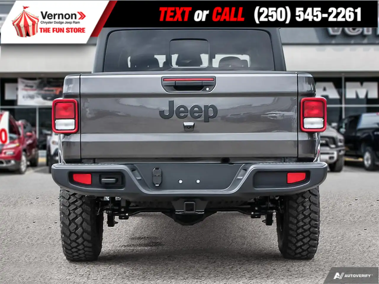 Jeep Gladiator снимка Jeep Gladiator