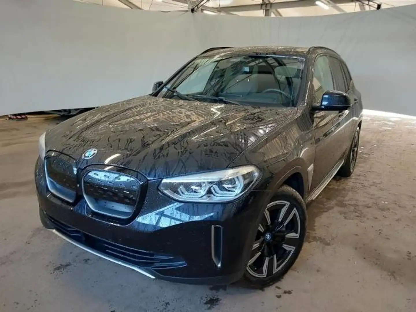 BMW iX3 Impressive / Panorama + Leder + HeadUp *1.Hand* Schwarz - 1