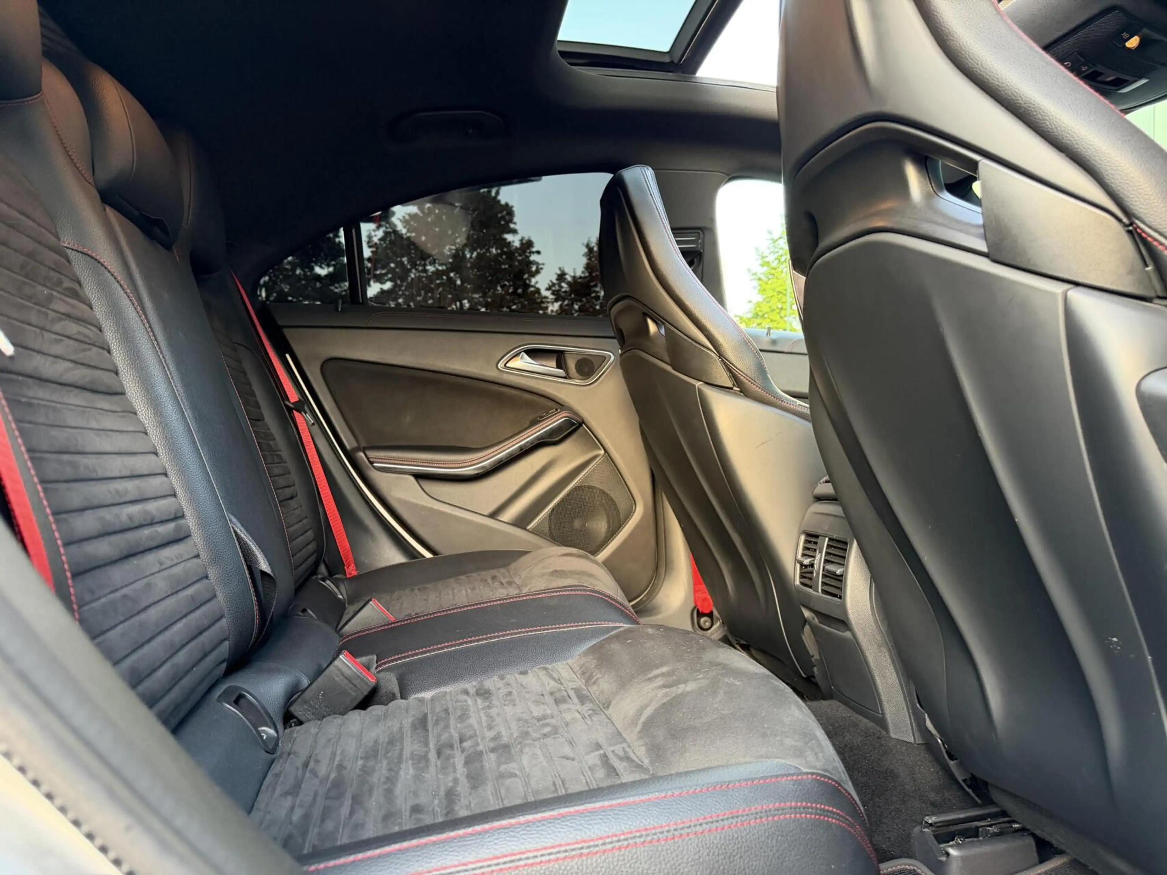 Mercedes-Benz CLA 45 AMG Edition 1 dealerondh 12m garantie — photo 32