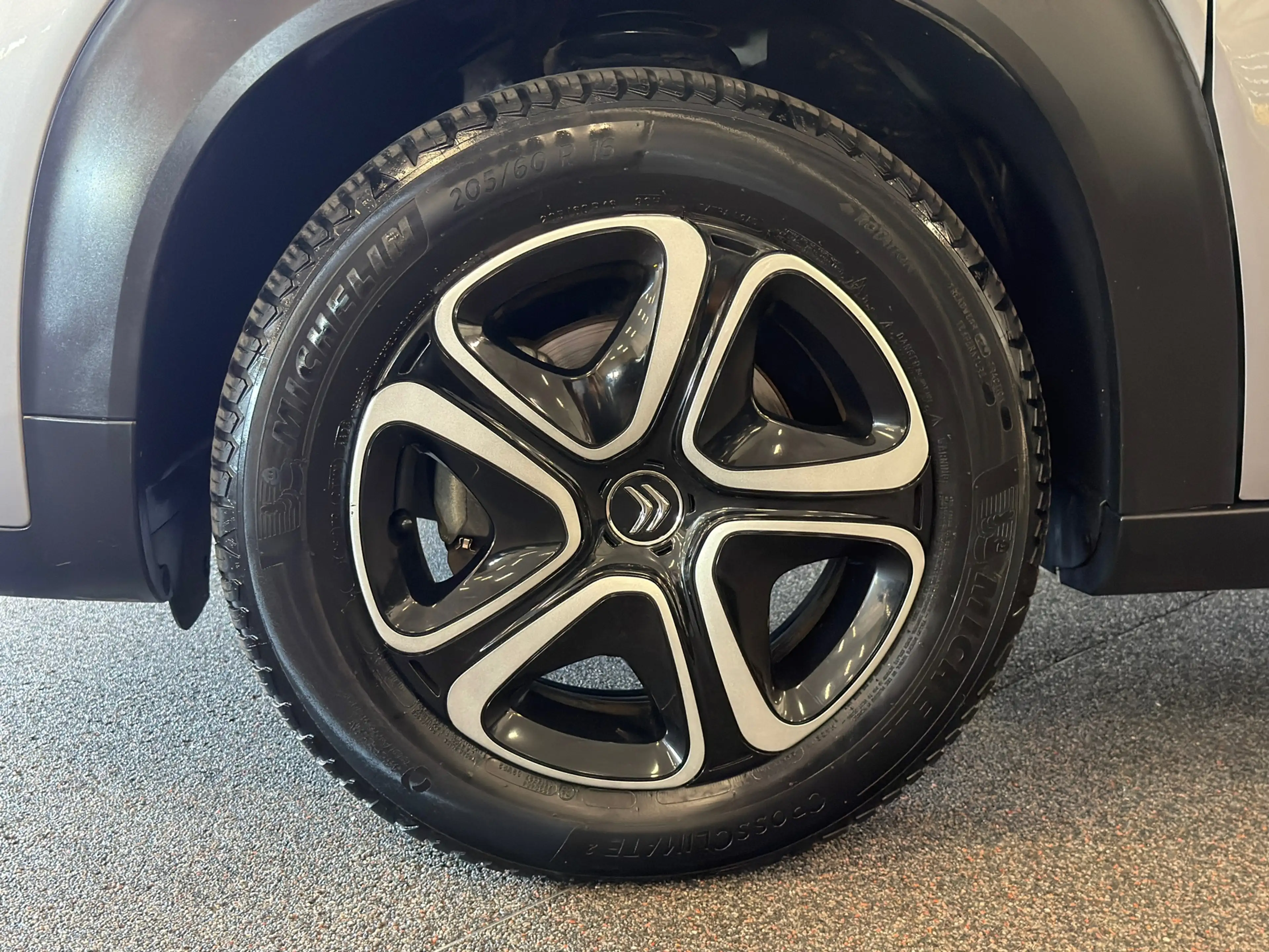 Citroen C3 Aircross 1.2 PureTech Feel| NAVIGATIE/CAMERA| CRUISE| ECC A — photo 9