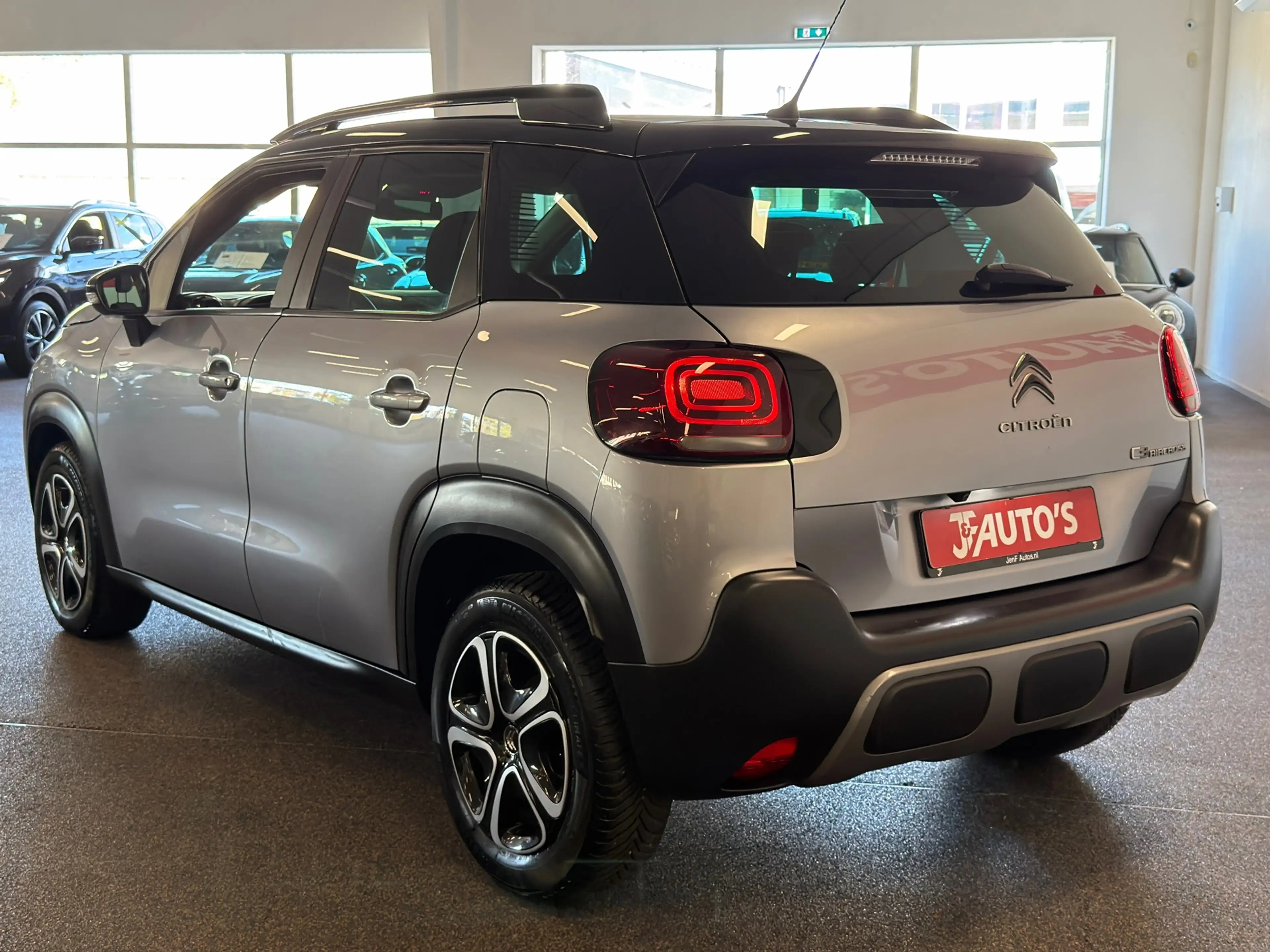 Citroen C3 Aircross 1.2 PureTech Feel| NAVIGATIE/CAMERA| CRUISE| ECC A — photo 3