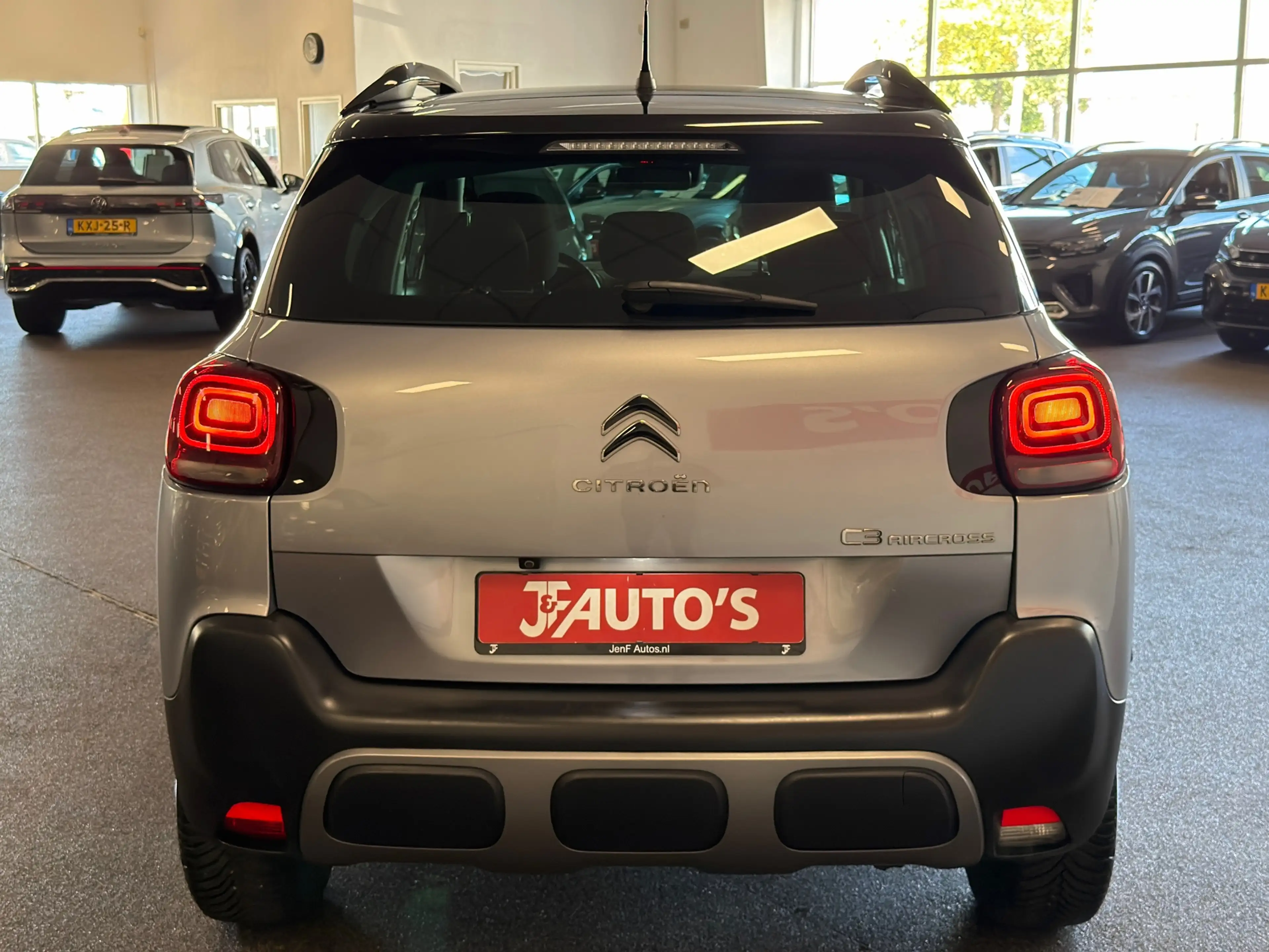 Citroen C3 Aircross 1.2 PureTech Feel| NAVIGATIE/CAMERA| CRUISE| ECC A — photo 4