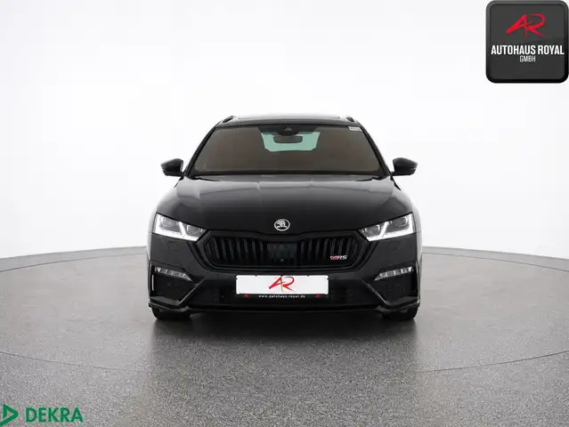 Skoda Octavia view 8