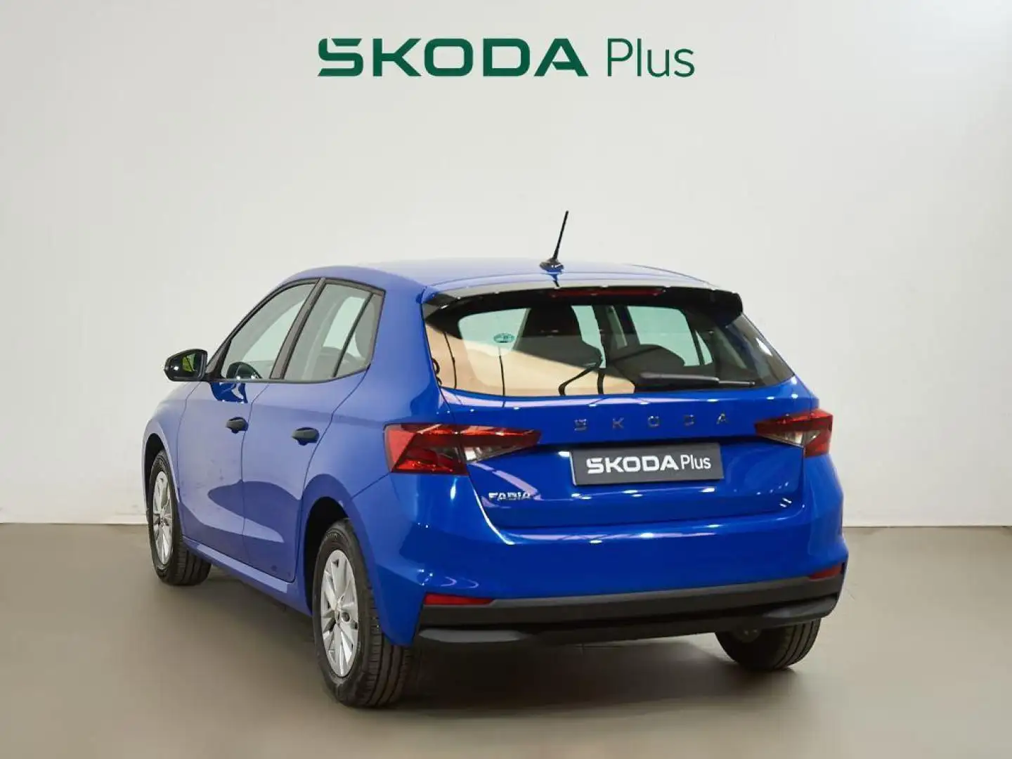 Skoda Fabia 1.0 MPI Essence 59kW Kék - 2