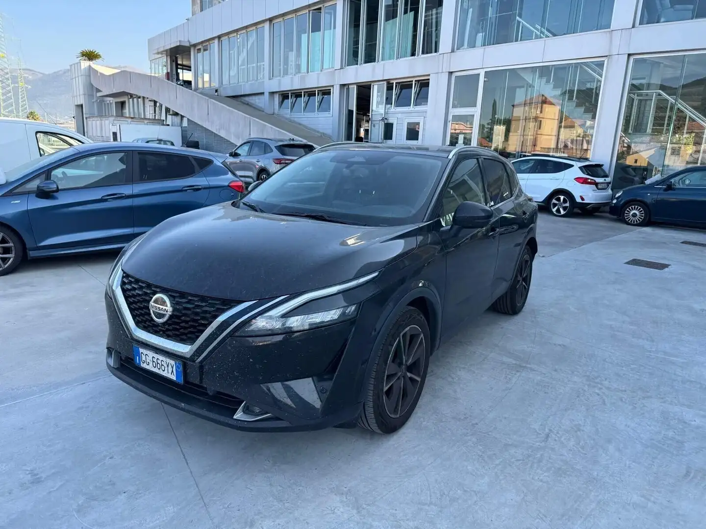 Nissan Qashqai MHEV 140 CV N-Style Zwart - 1
