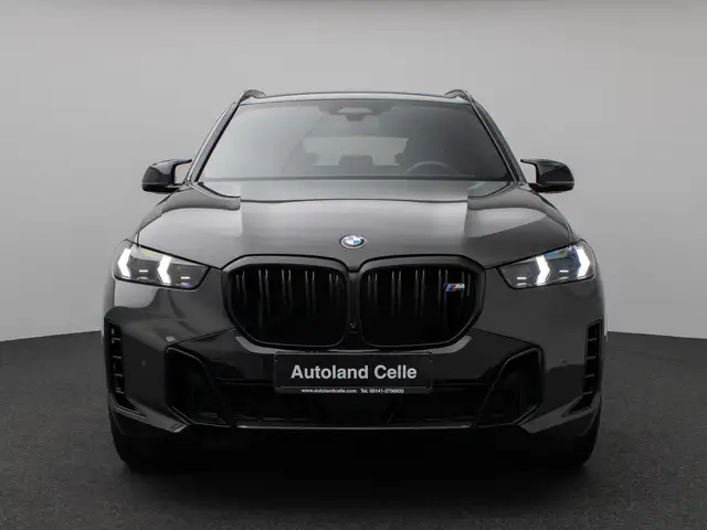 BMW X5 X5 M view 2