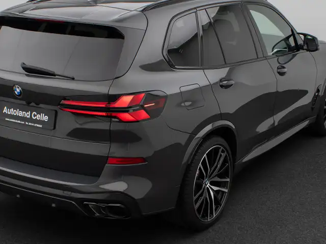 BMW X5 X5 M view 15