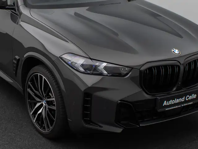 BMW X5 X5 M view 17
