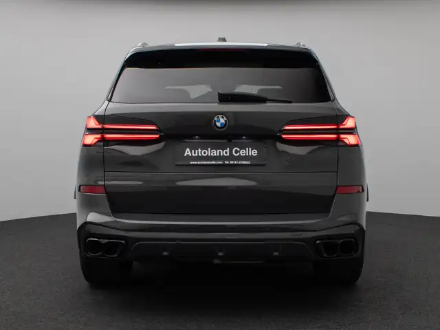 BMW X5 X5 M view 8