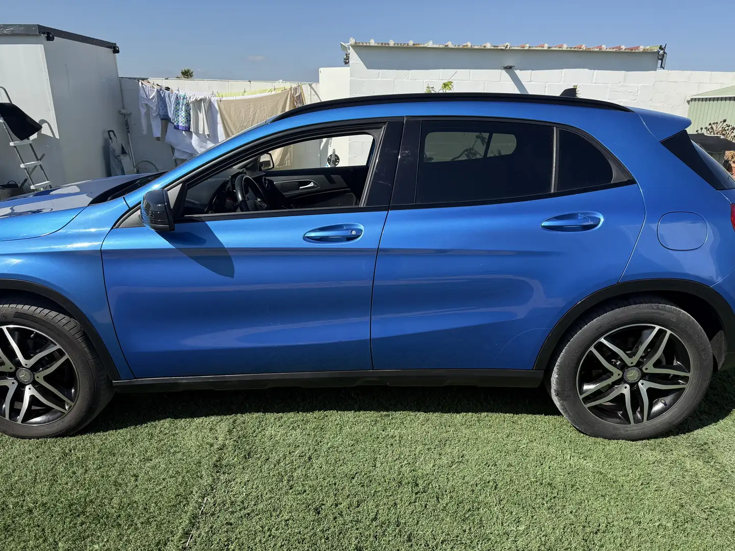 Mercedes-Benz CLA 200 Shooting Brake 200CDI 7G-DCT - 1