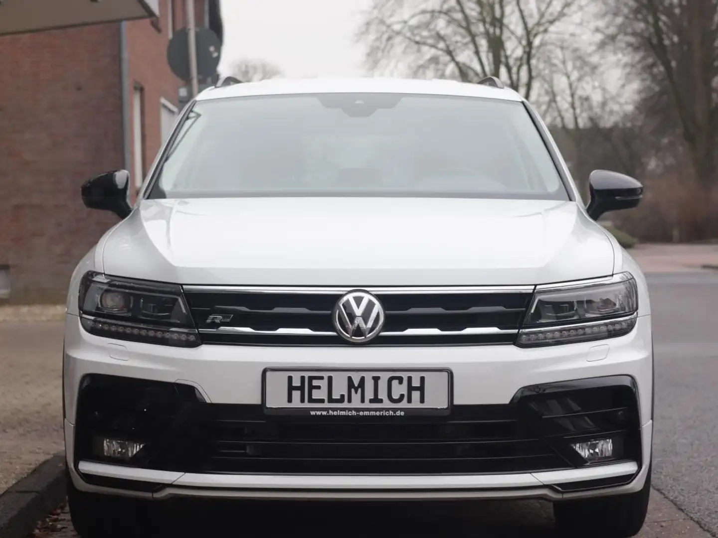 Volkswagen Tiguan Allspace 1.5 TSI Highline DSG R-Line LM19 Blanc - 2