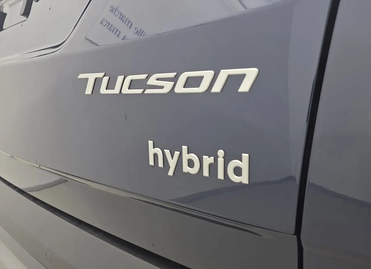 Hyundai TUCSON 1.6 HEV 2wd 239cv Business Auto 25