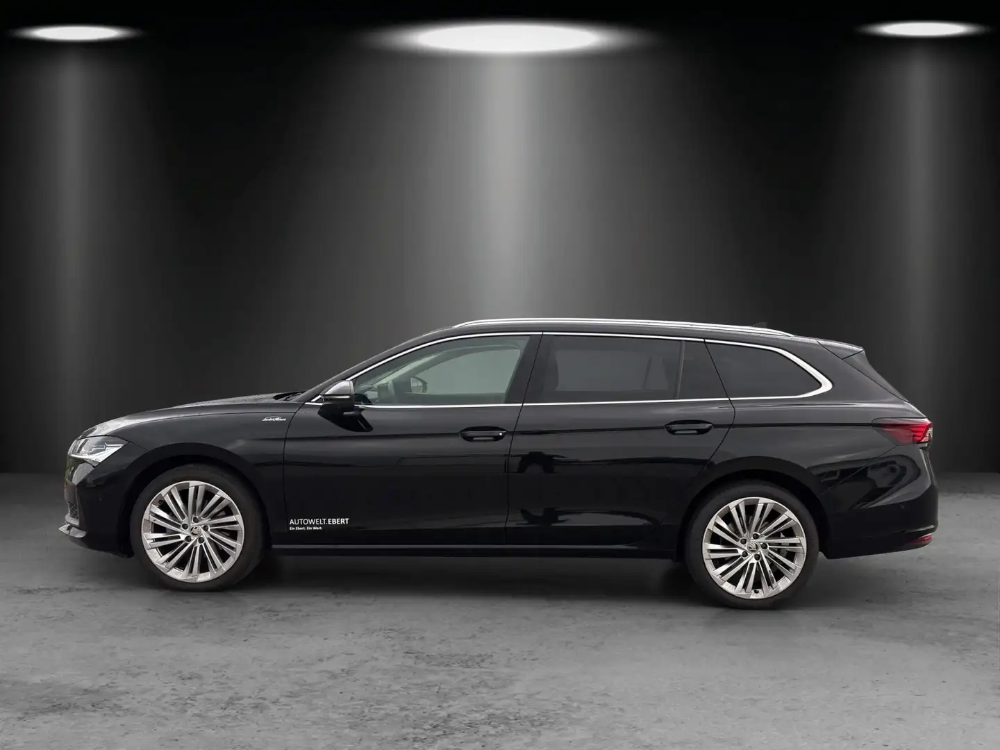 Skoda Superb Combi L&K 2,0 TDI 110 kW DSG Schwarz - 2