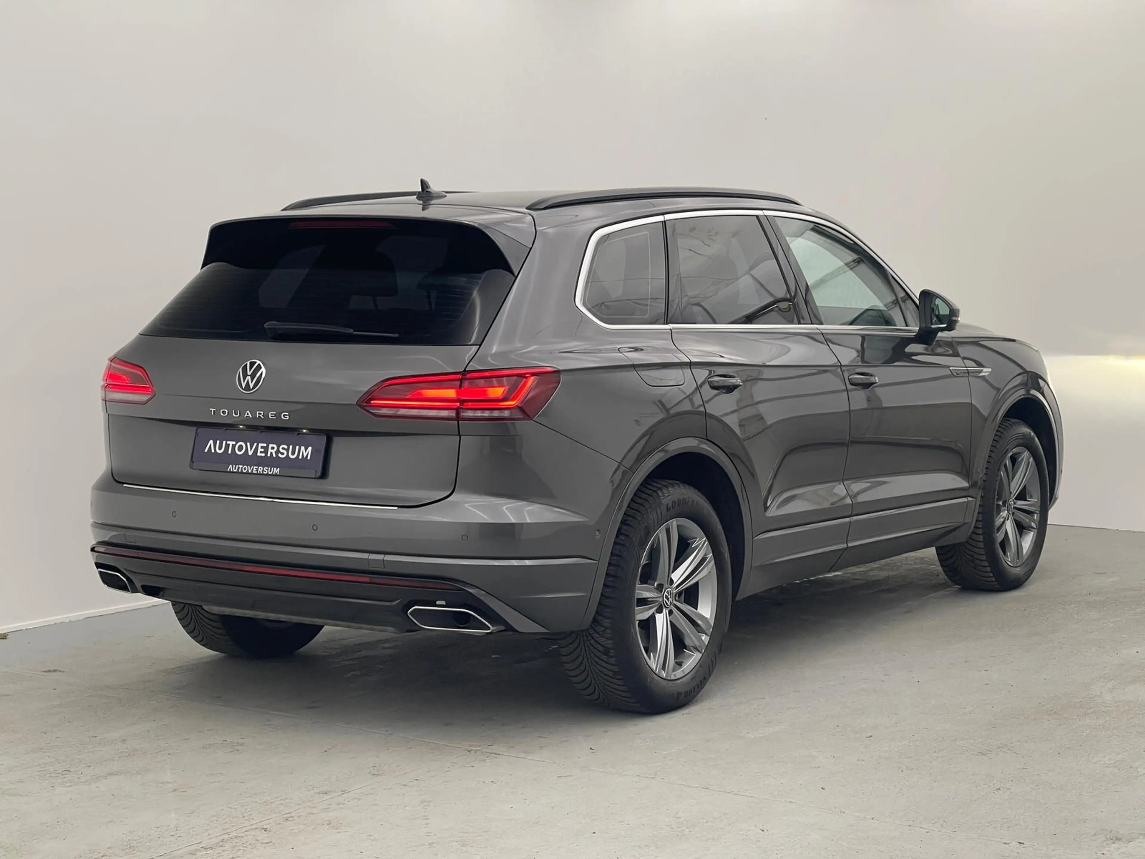 Volkswagen Touareg TDI R-Line 4Motion LED*ACC*360°*VIRT*MEM — photo 7