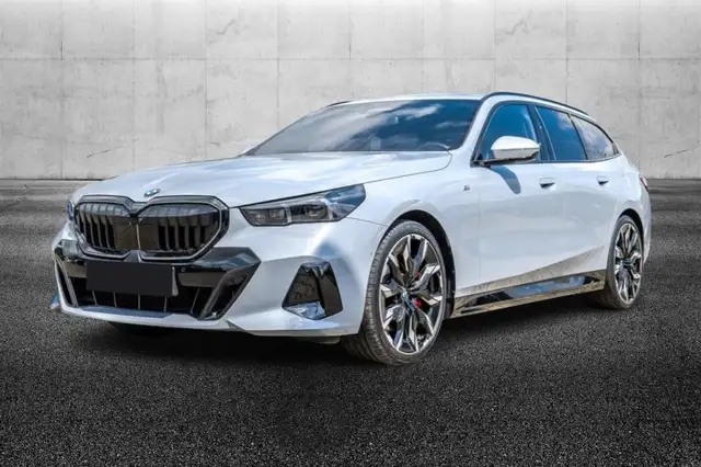BMW 540 540d 48V xDrive Touring Msport Pro