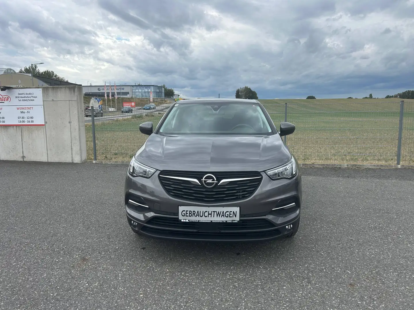 Opel Grandland X Grau - 2