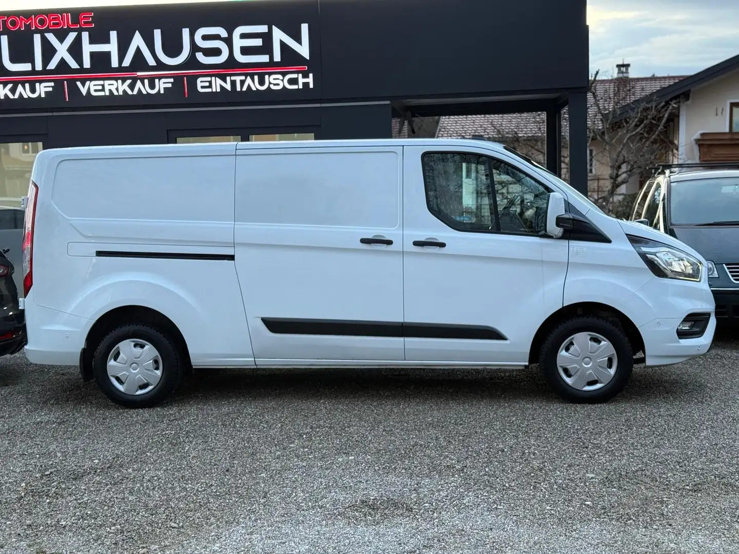 Ford Transit Custom L2H1*MwSt. ausweisbar* Weiß - 2