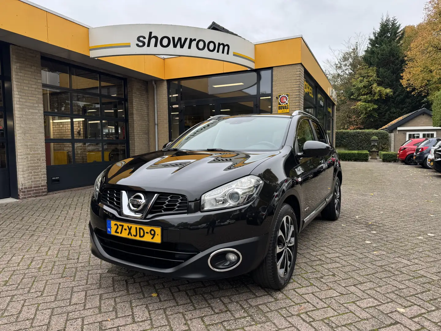 Nissan Qashqai 1.6 Tech View Climate Control Navi 360Camera Panod Noir - 1