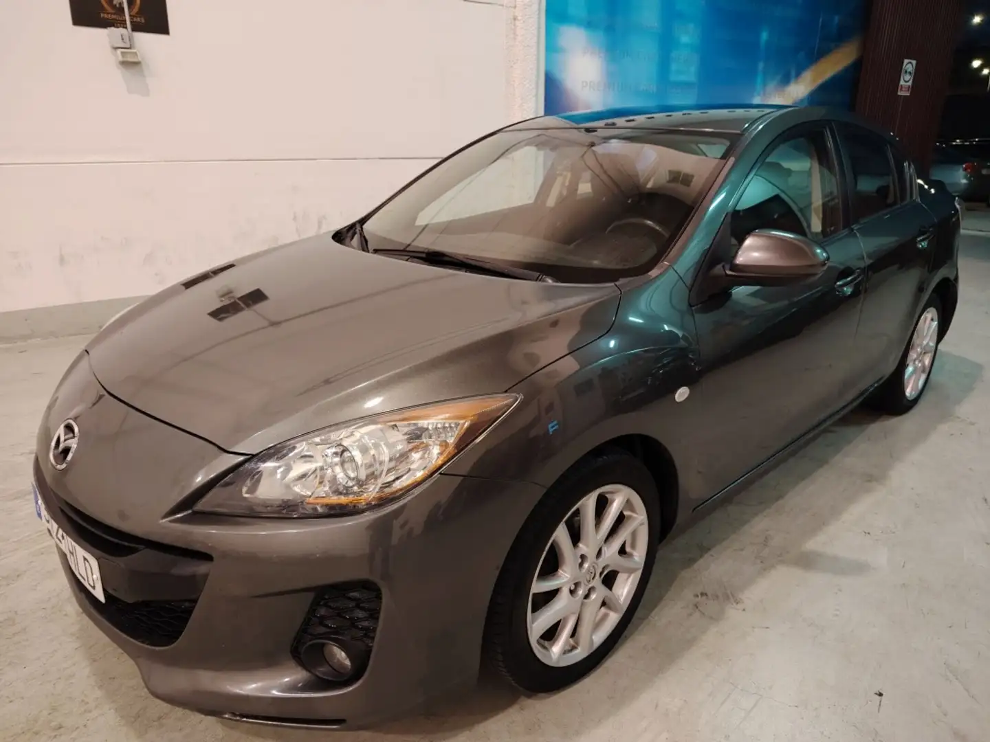 Mazda 3 1.6CRTD Style+ Gris - 1