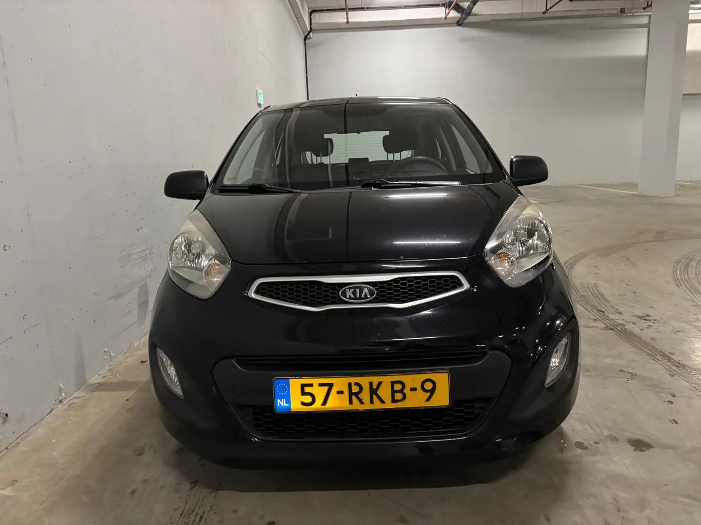 Kia Picanto 1.0 CVVT Airco 5drs. APK NAP Schwarz - 2