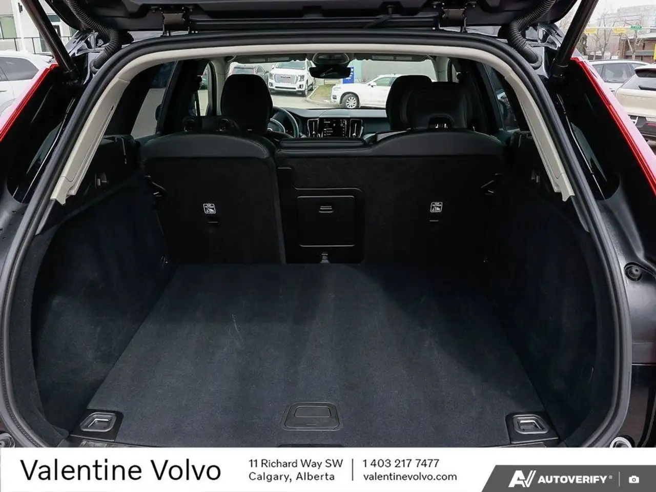 Volvo XC60 снимка Volvo XC60