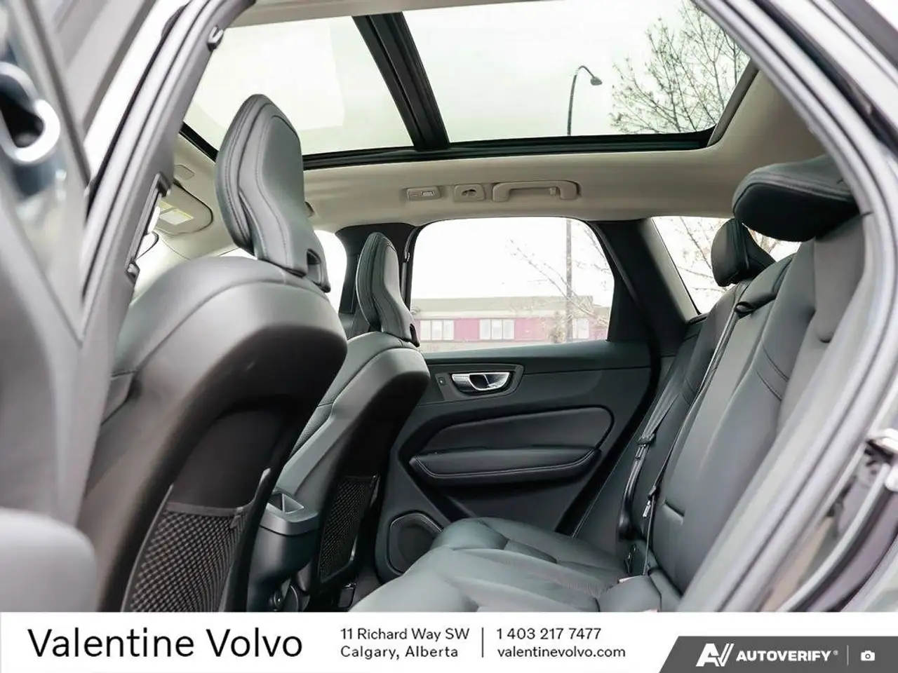 Volvo XC60 снимка Volvo XC60
