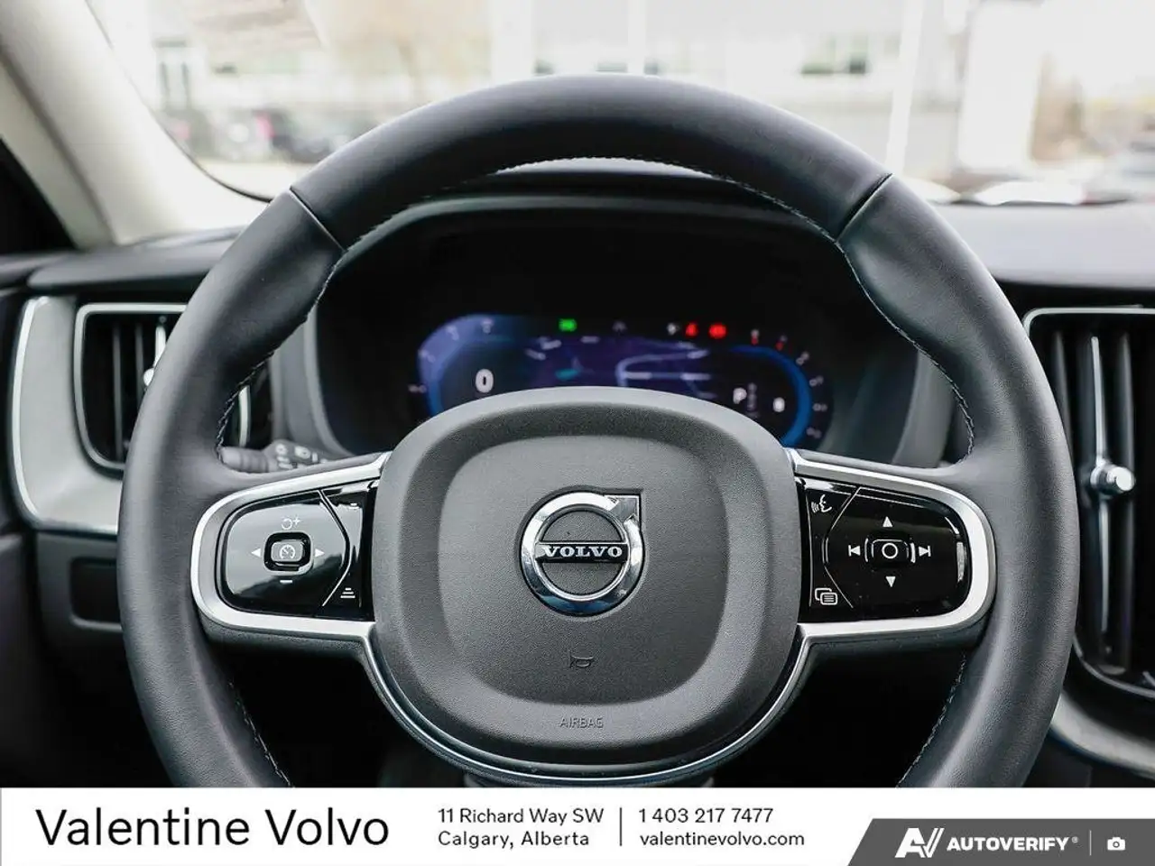 Volvo XC60 снимка Volvo XC60