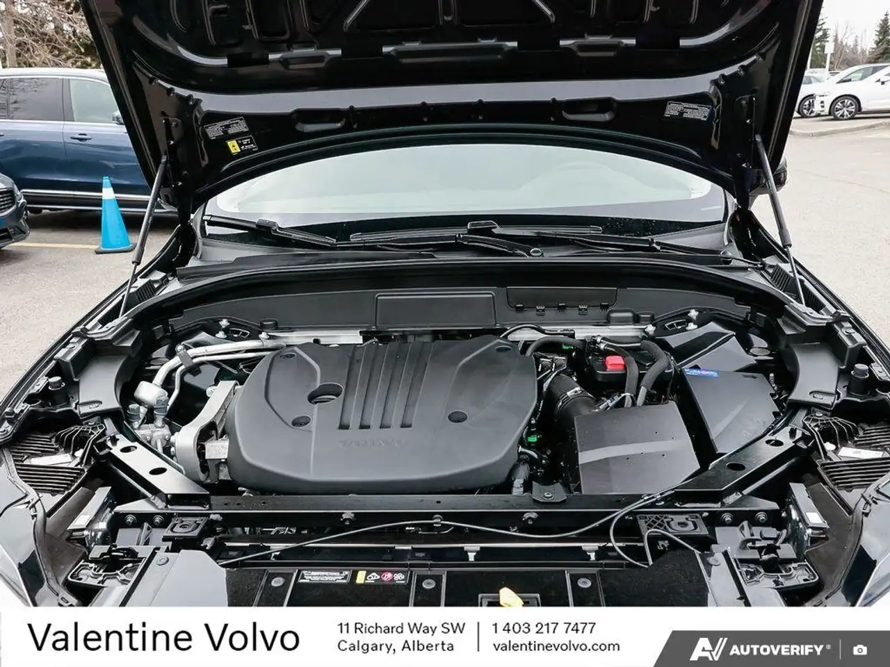 Volvo XC60 снимка Volvo XC60
