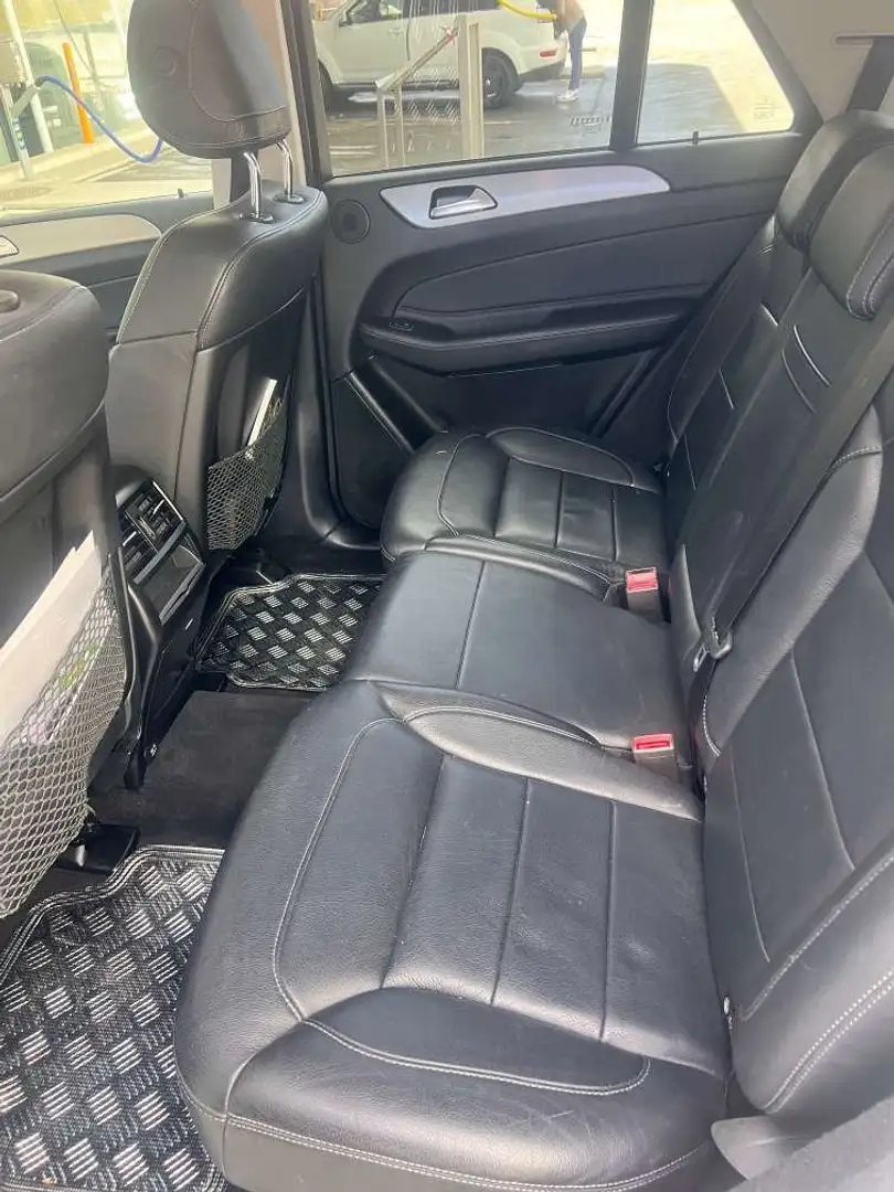 Mercedes-Benz GLE 350 GLE 350 d 4Matic Aut. Weiß - 2