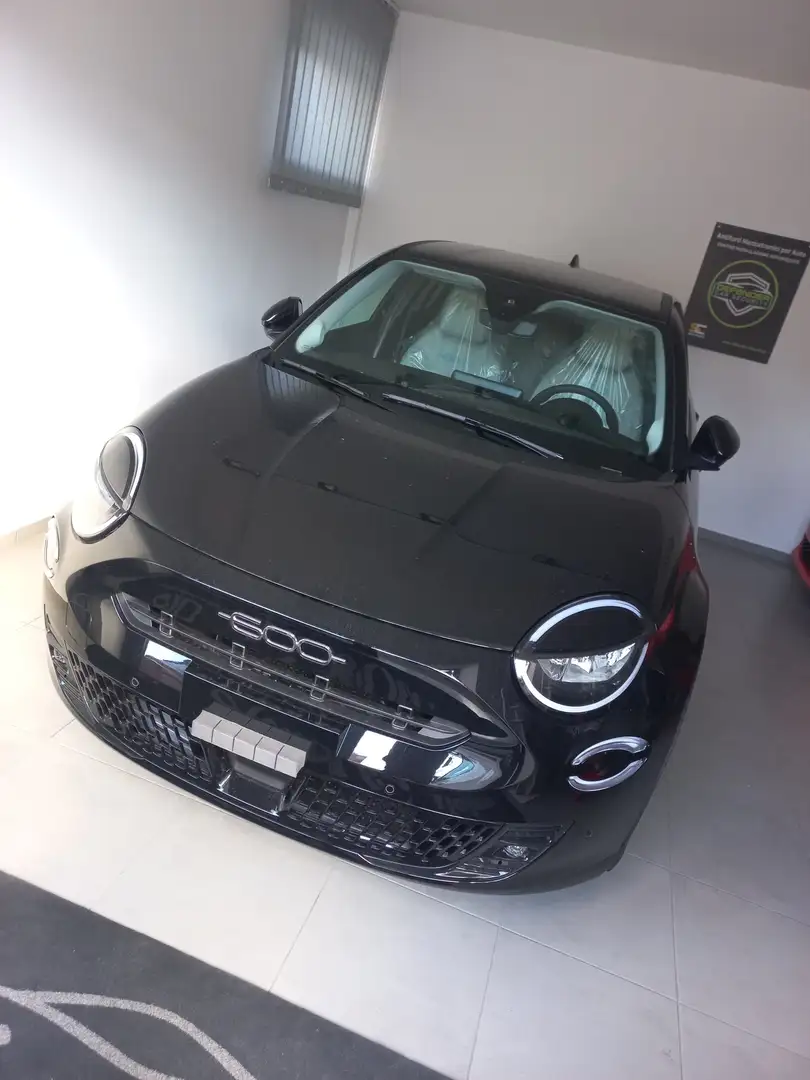 Fiat 600 1.2 HYBRIDA DCT 110 CV LA PRIMA MY 2025 Nero - 1