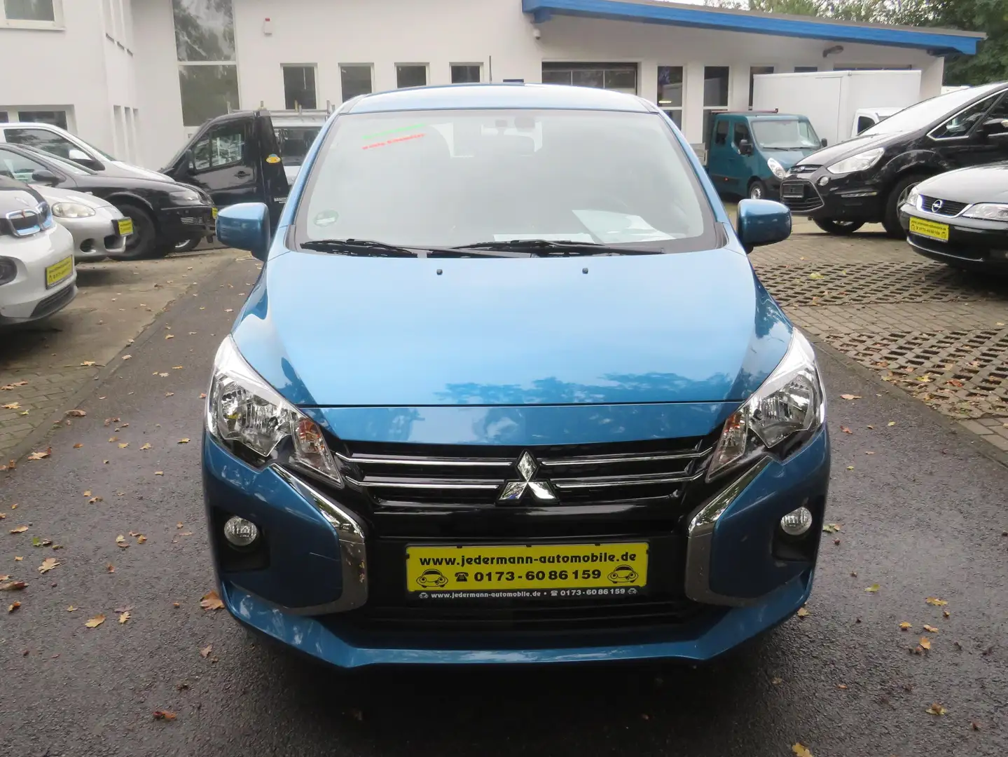 Mitsubishi Space Star Select erst 1.699KM Blau - 2
