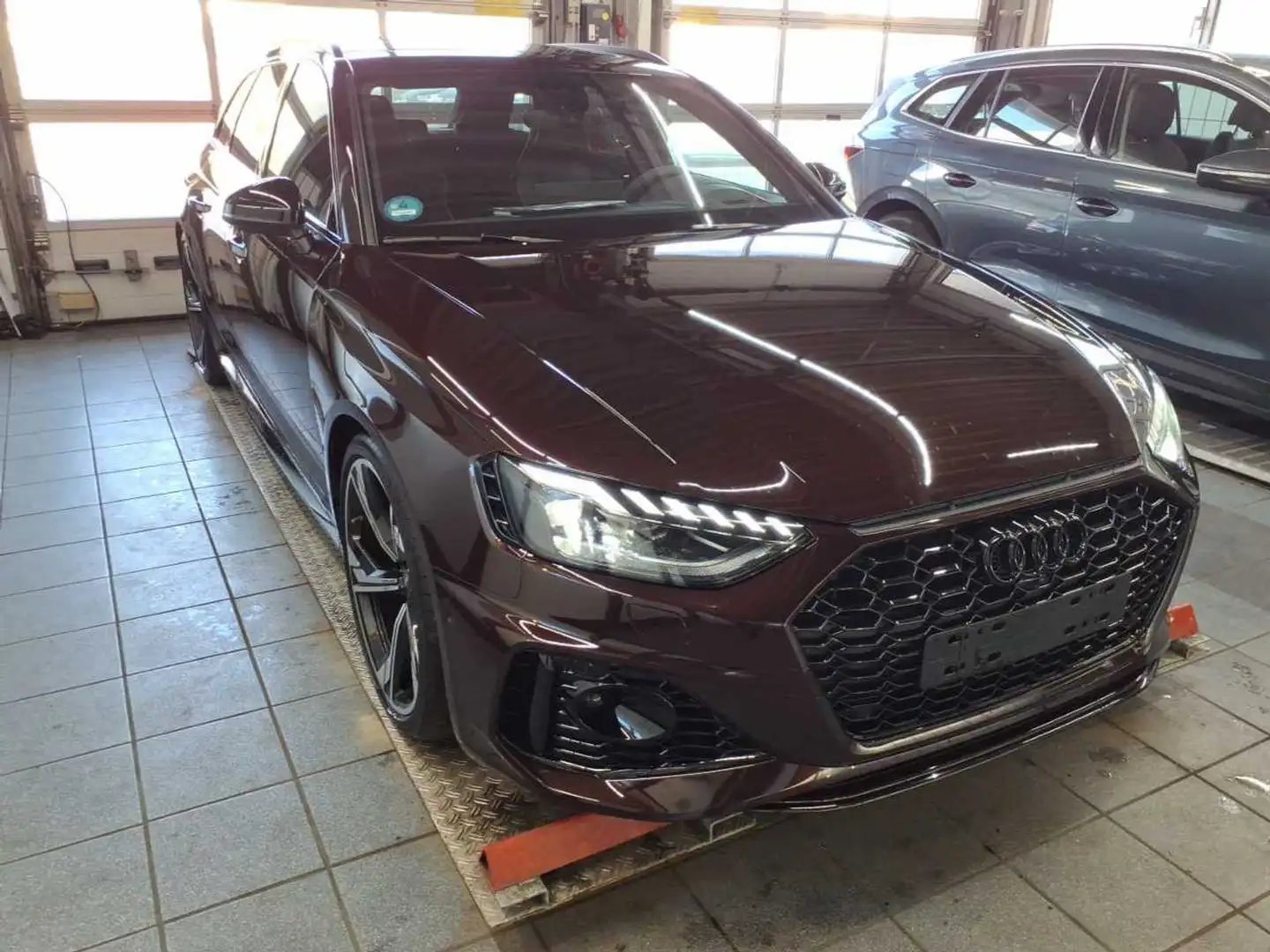 Audi RS4 Essentials*HUD*B&O*Matrix*ACC*Leder Rouge - 2