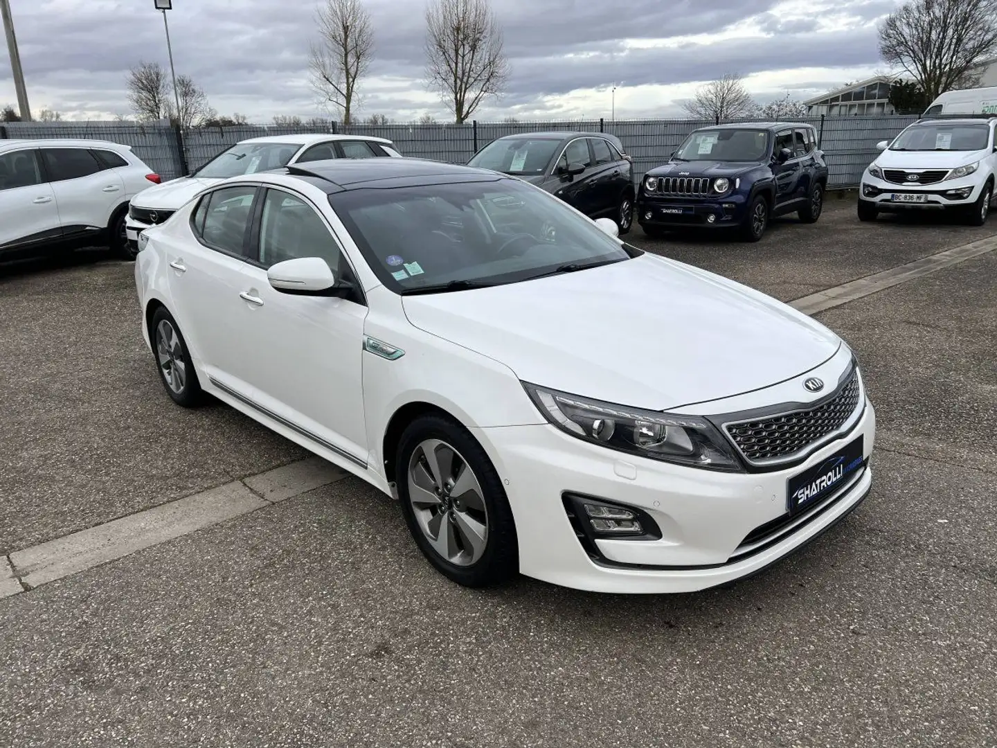 Kia Optima 2.0 Hybrid 150ch / IPM 47ch BVA6 Full Options Bílá - 2