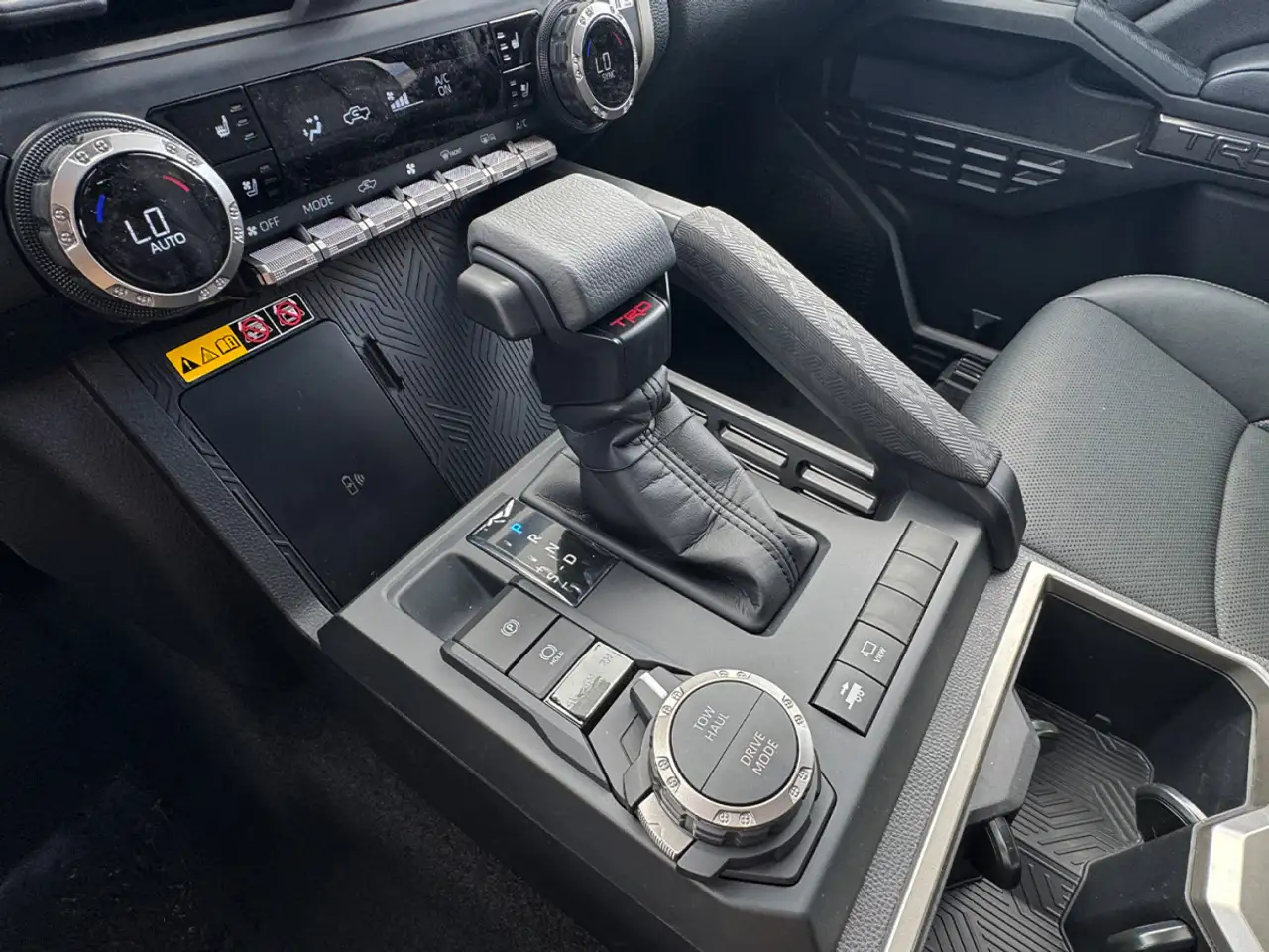 Toyota Tacoma снимка Toyota Tacoma
