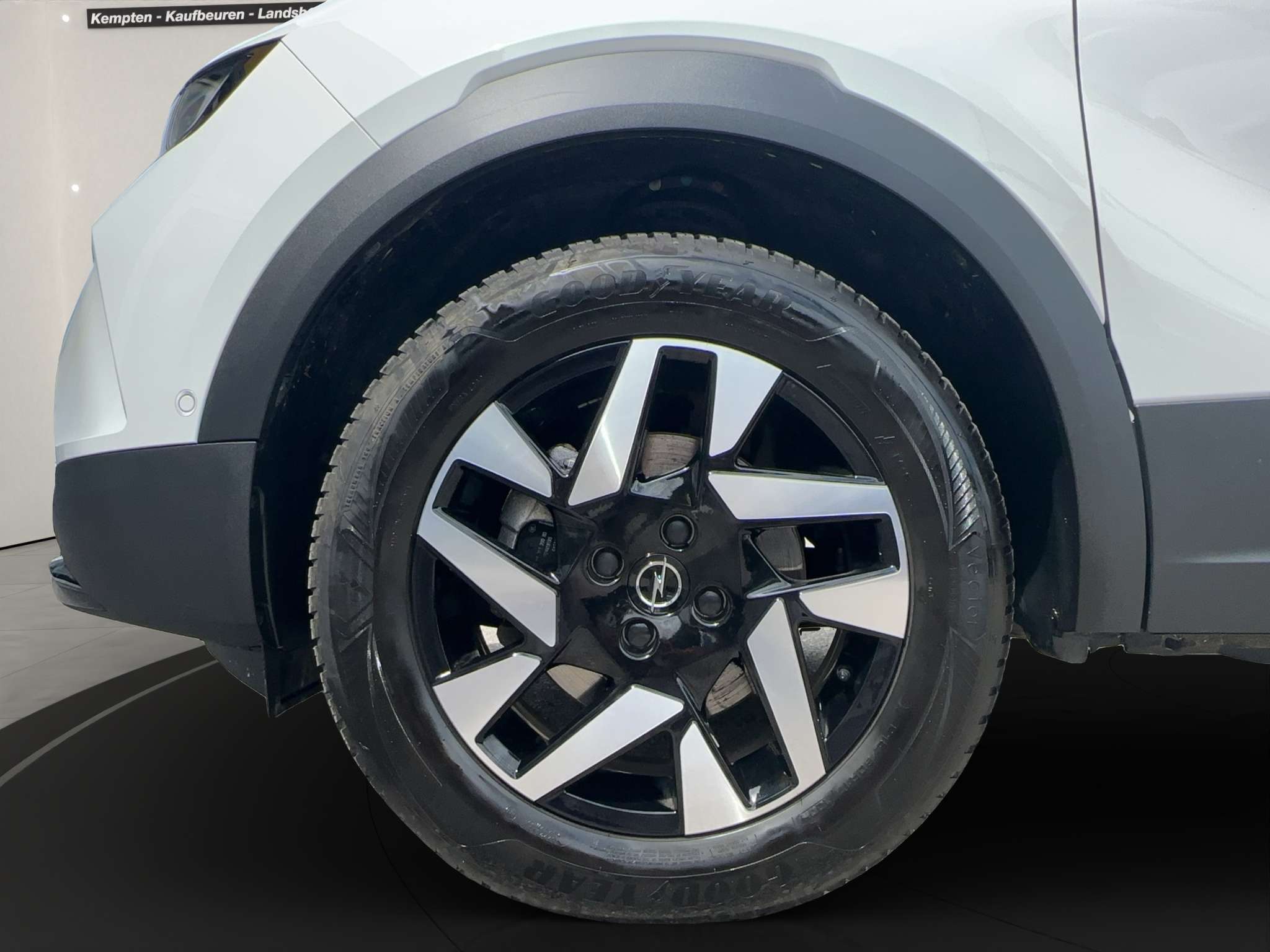 Opel Mokka E