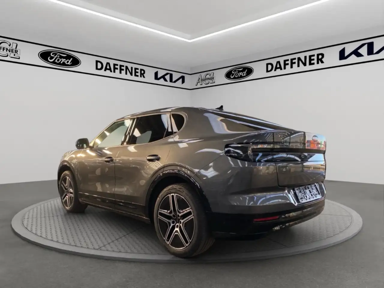 Ford Capri 250 kW Dual-Motor AWD Premium totWinkelASS