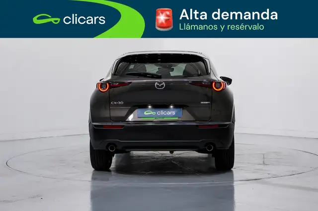 Mazda CX-30 view 4