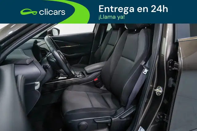 Mazda CX-30 view 14