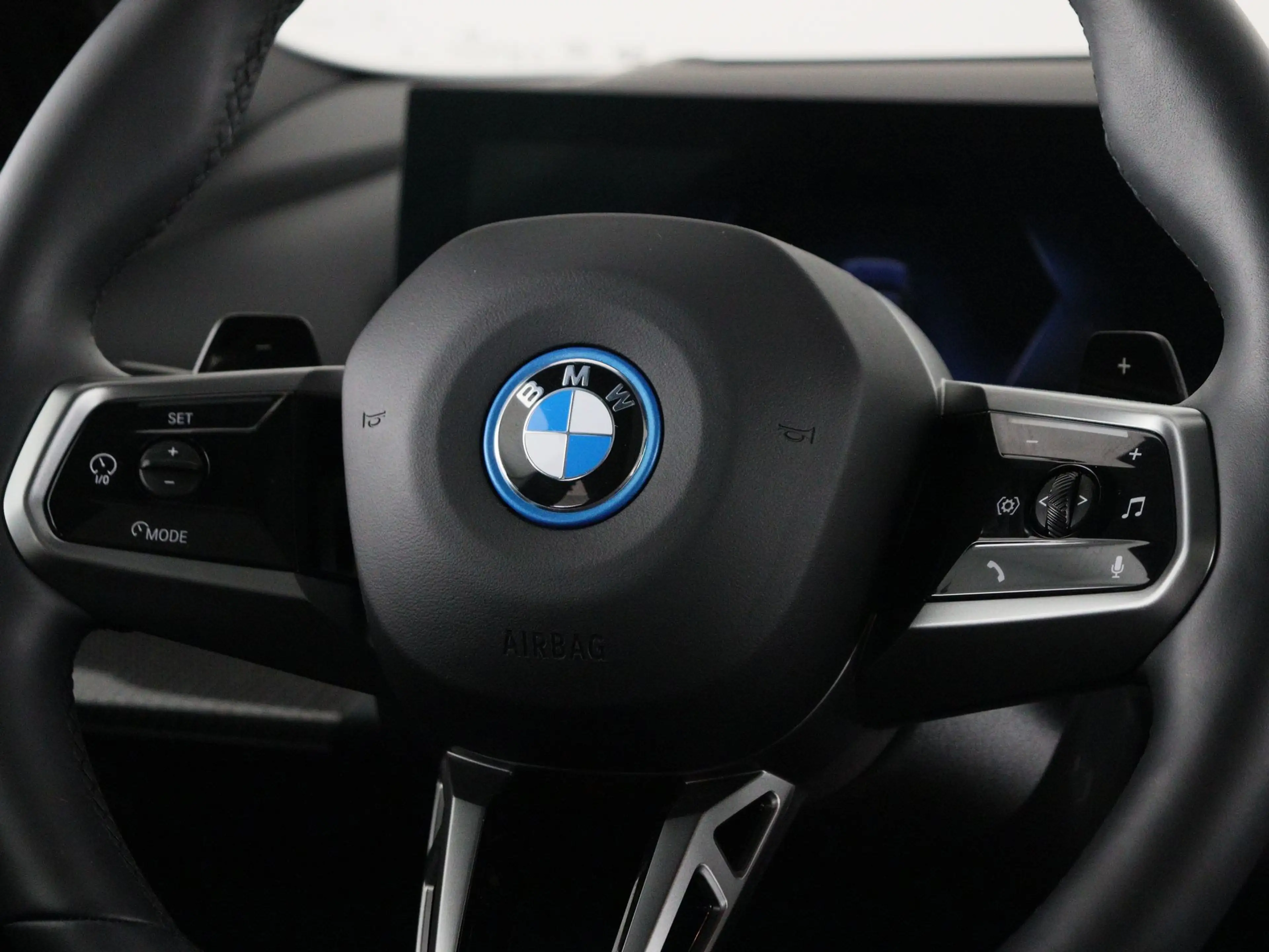 BMW 550 5 Serie 550e Touring xDrive — photo 3