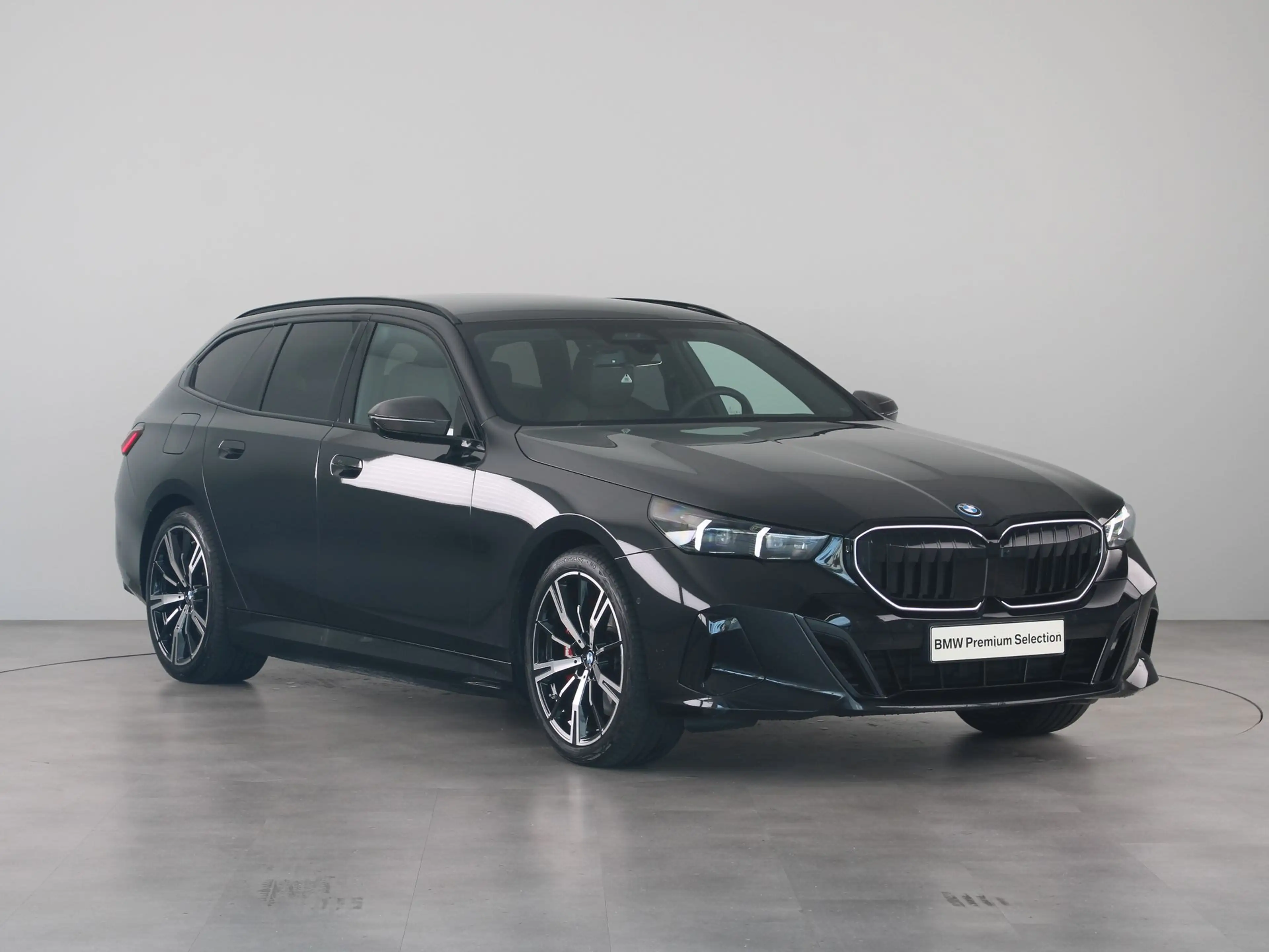 BMW 550 5 Serie 550e Touring xDrive — photo 9