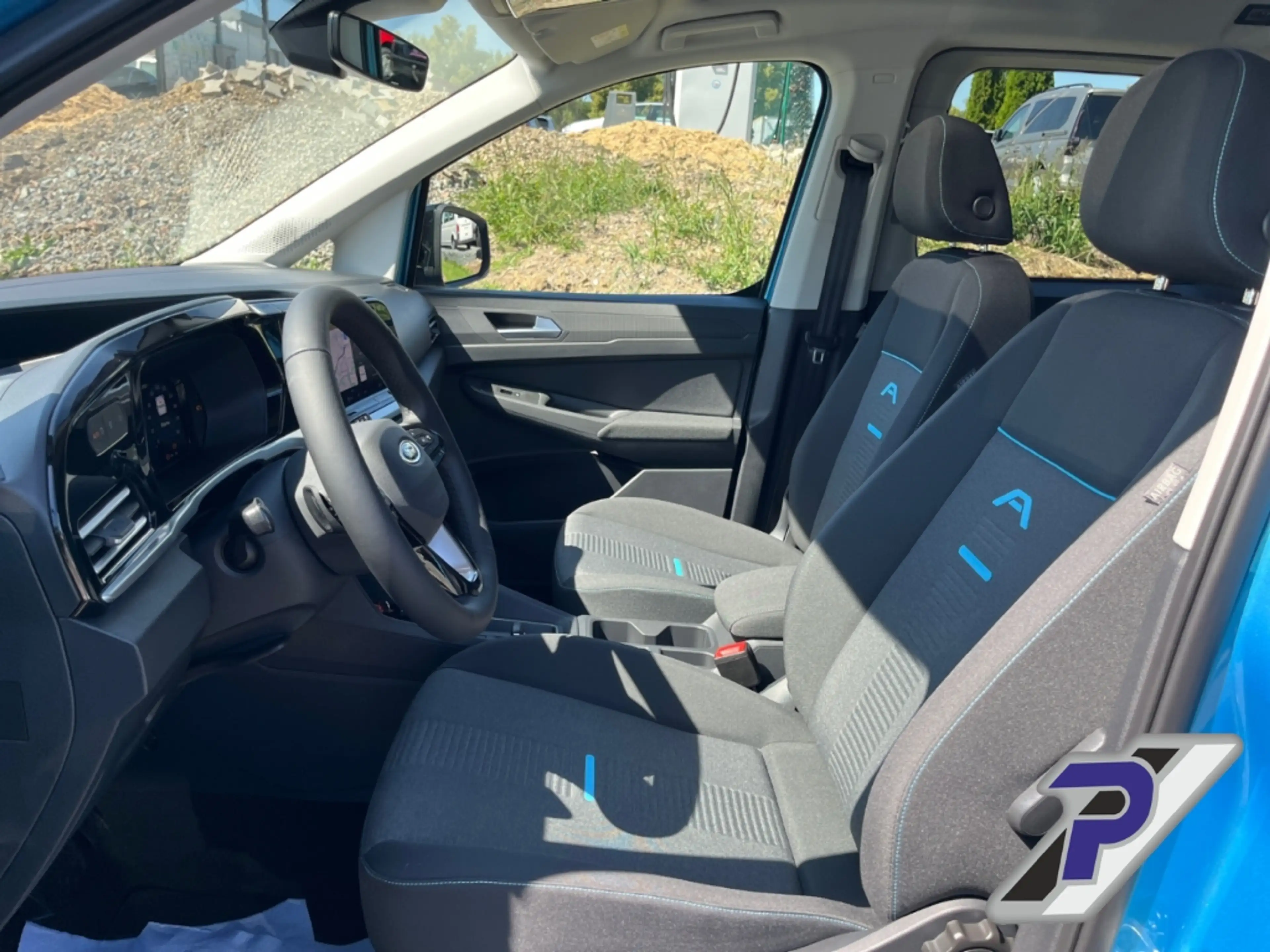 Ford Tourneo Connect Active 2.0 EcoBlue Doppelschiebetür Panoramadach K — photo 13
