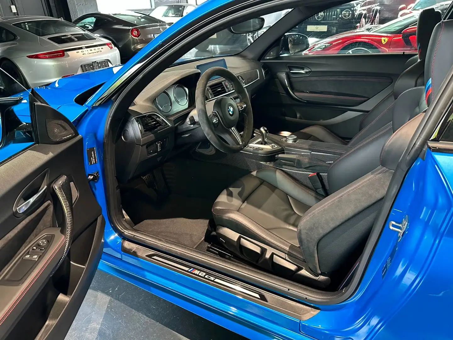 BMW M2 CS*450 km*MwSt. ausweisbar*Akrapovič Modrá - 2