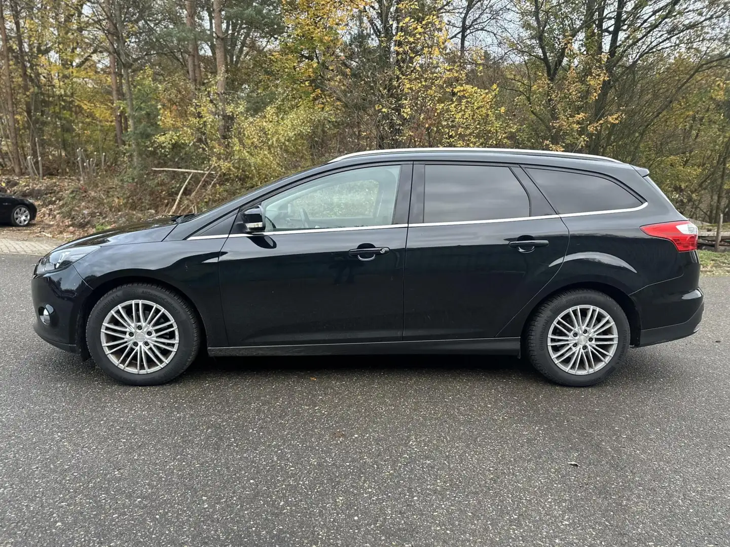 Ford Focus Wagon 1.0 EcoBoost Titanium CRUISE PSENSOR AIRCO Noir - 2