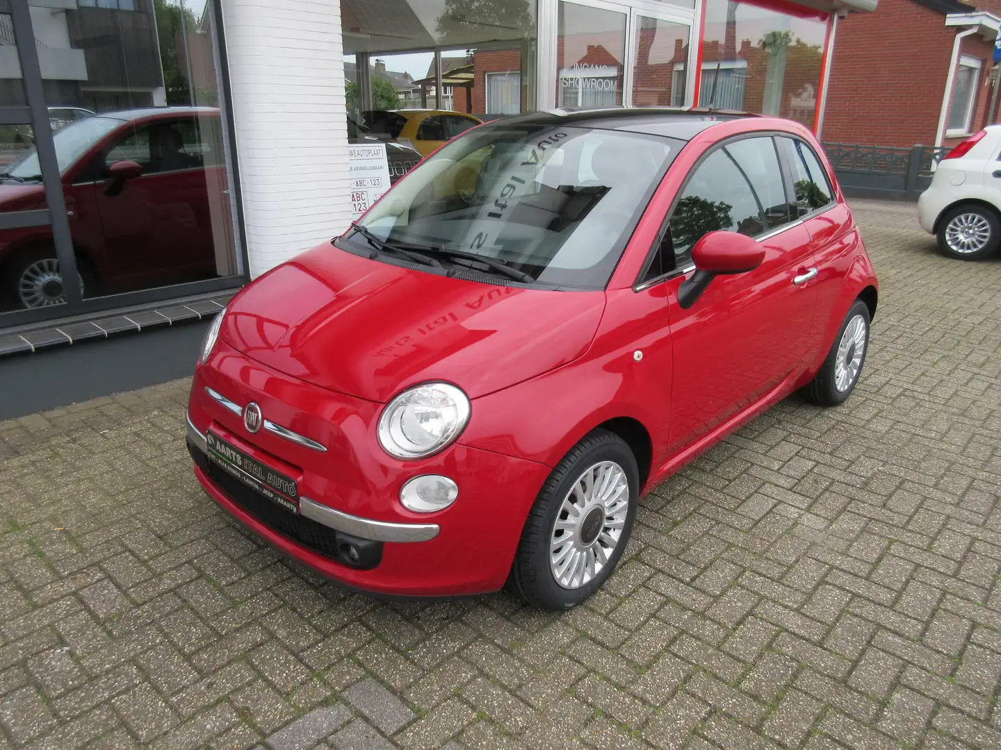 Fiat 500 1.2 LOUNGE Rouge - 2