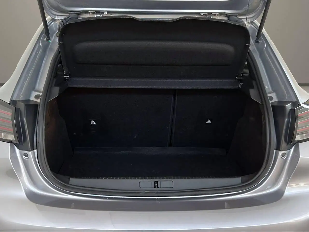 Peugeot 208 PureTech 100 Stop&Start 5 porte Allure 7