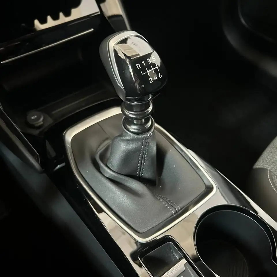 Peugeot 208 PureTech 100 Stop&Start 5 porte Allure 25