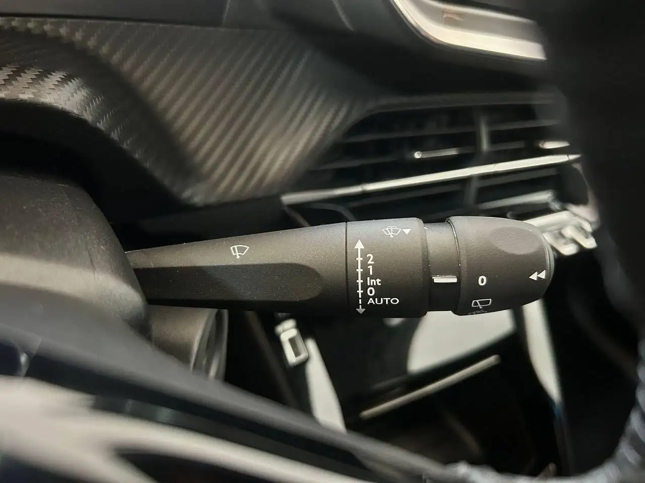 Peugeot 208 PureTech 100 Stop&Start 5 porte Allure 15